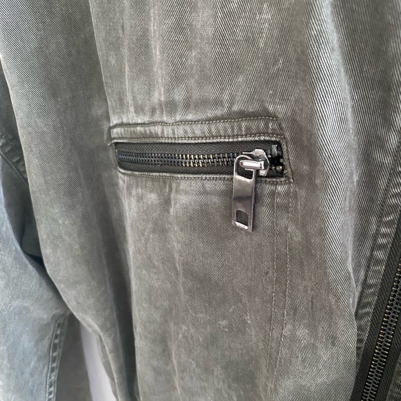 Hudson LA lightweight bomber jacket, green wash - Picture 3 of 6